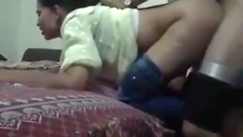 Indian Girl Enjoys Sex With Smoking Bude