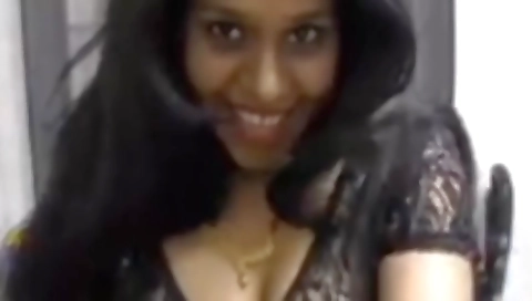 Hot Bhabhi Masturbating - Hot Indian