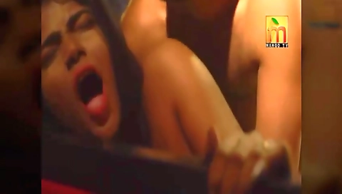 Desi Bhabhi - Phele Beti Fir Maa Ki Chuday