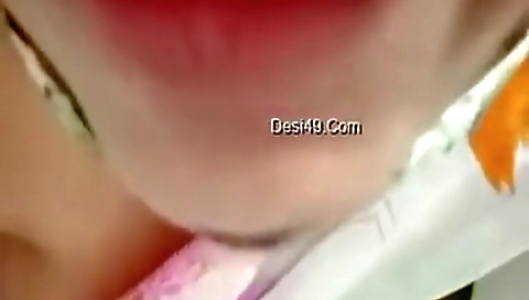 Tamil Girl Fingering Her Pussy