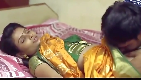 Ki Chuday - Desi Bhabhi And Desi Aunty