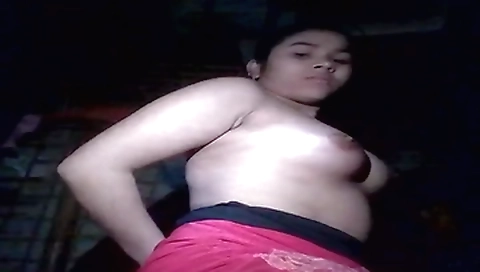 Desi Bhabi - Is Showing Her Lover Her Hot Ass