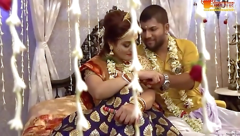 Newly Married Malkin K Sath Mnai Suhagrat