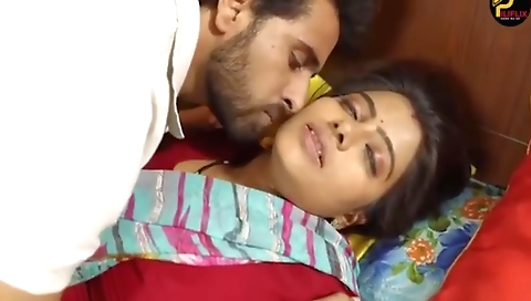 Kaamwali Fucked By Owner Guest