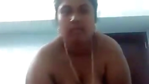 Busty Hot Mallu Flaunt Her Big Boobs On Cam