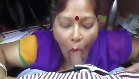 Indian Aunty Sex Video Of Desi Cheating Wife Latika