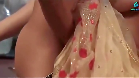 Bhaiya Ke Office Jaate Hi Bhabhi Ko Kitchen Me Choda With Desi Bhabhi, Indian Desi Bhabhi And Indian Bhabhi