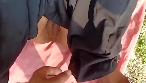 Desi Village Girlfriend Outside Fucking With Her Boyfriend