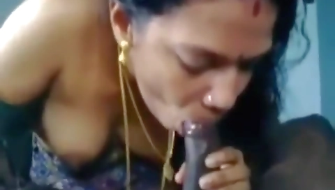Saree Bhabi Fucking And Blowjobe