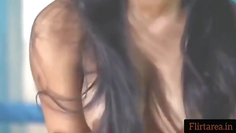 Bhabhi Ki Tight Chut Lekar Majjja Aagya