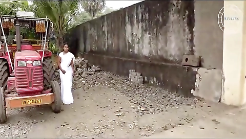 Desi Indian Vill Girlfriend Romantic Sex With Her Boyfriend