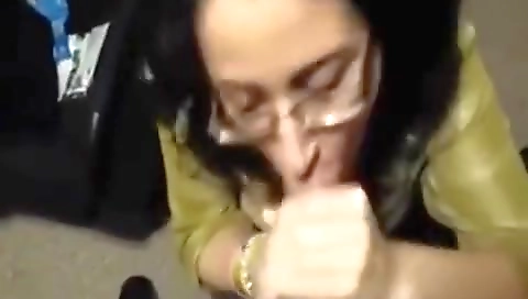 Sexy Indian Office Secretary Bhabhi Oral Sex With Manager