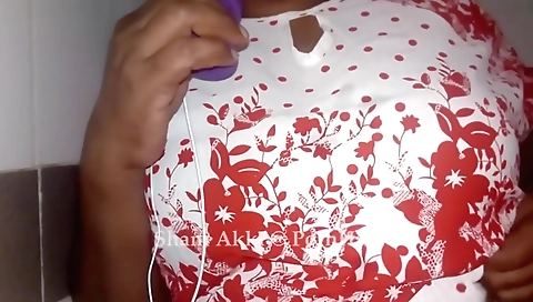 Sri Lanka Bathroom Fun Selfie Dildo Play And Pissing බාත් රූම් එකෙ තනියම ගත්ත සැප With Desi Bhabhi And Desi Aunty