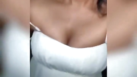 Sri Lankan - Wife Blowjob In Short Dress Piyumi Hansamali