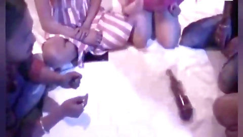 Game Khelte Khelte Ladkiyo Ko Choda