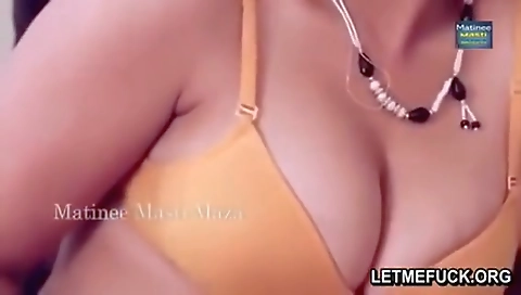 Desi Bhabhi In Hot Girl With Lucky Boy Aunty Desi Mallu Bhabhi