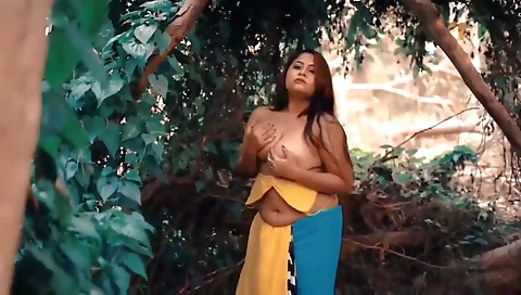 Indian Hot Model Parna Big Boobs 3