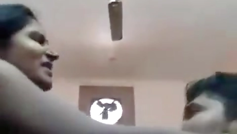 Indian Couple Naughty Sex Play On Cam