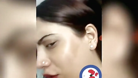 Sexy Indian Gf Selfie Nude Mms Clip