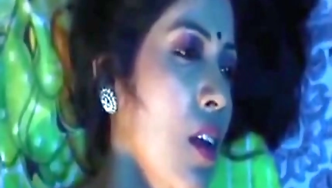 Brunette XXX Videos (16765)