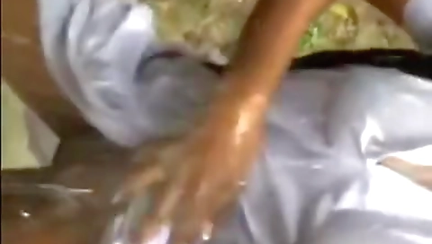 Tamil Girl Rainy Day Outdoor Peeingදෙමළ නංගියා චූ දාගෙන වැස්සෙ තෙමෙනවා With South Indian And Sri Lankan