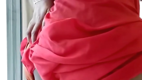 Tamil Mami Giving You A - Tamil Aunty