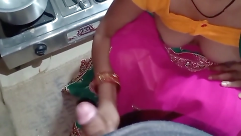 Bhabhi Ko Dever Ne Kitchen Me Jabardasti Choda