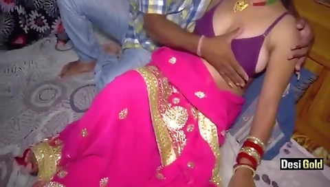 Indian Bhabhi In Newly Married Sex With Lover