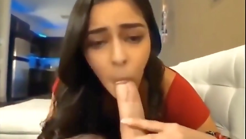 Ananya Pandey Is Saying Sorry For This Video – Hd Anal