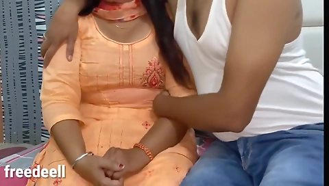 Behan Ki Dost Ko Pataya