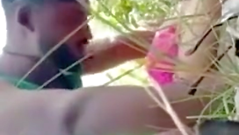 Bangladeshi Couple Outdoor Sex Video Online