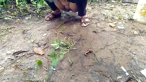 Queen Pissing