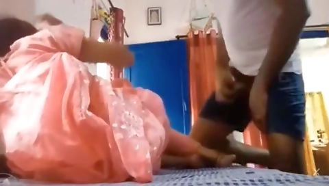 Desi Couple Romantic Fuck Homemade Video