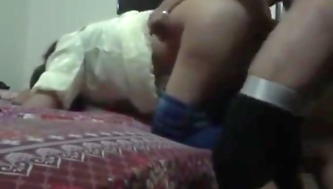 Har Shot Pe Ladaki Chillayi..baad Me Roi..pura Dekho