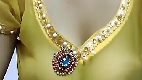 Desi Bhabi - Big Boobs Pressing