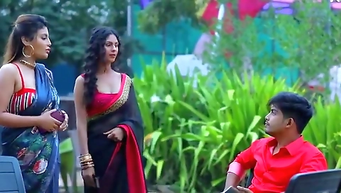 Bhabhi Teaching How To Satisfy Husband