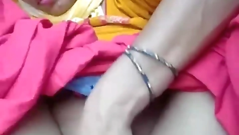 Village Bhabhi Nude Show Private Video Leaked With Live Cam