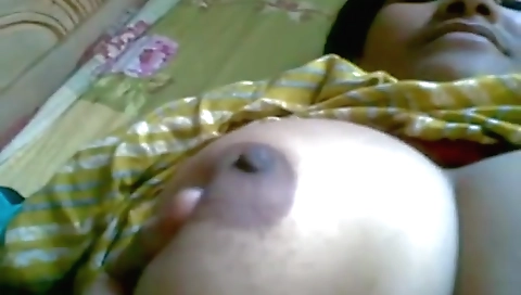 Desi Muslim Big Boobs, Ammi Shows Pink Pussy