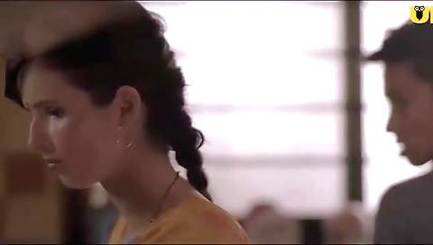 Desi Horny Housewife Has Sex With Servant Boy