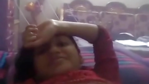 Bangladeshi Babe Fariya Wahid Fingering Her Pussy