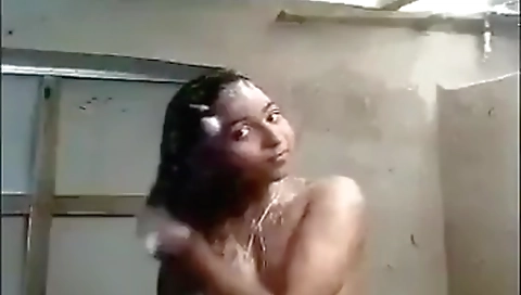 Unseen Desi Nude Bathroom Selfie