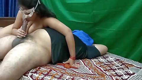 Virgin teen 18+ Has Sex For The First Time