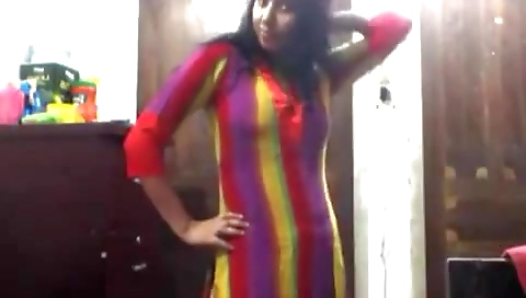 Indian Punjabi Girl Home Made Strip Tease Mms Sex