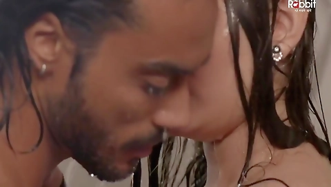 Desi Bhabhi Ne Pati Aur Devar Ko Choda - Devar Bhabhi