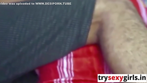 Pati Se Preshan Bhabhi Ne Karwai Malik Ke Ladke Se Chudai