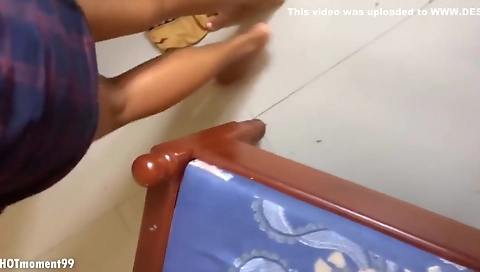 First Time Squirting Cums Sri Lankan Girl