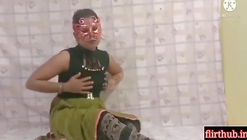 Rasili Chachi Ko Delivery Boy Ne Patak Ke Choda