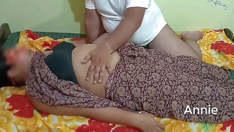Pat A In Bahar Se Sexi Bhabhi Ko Ke Ghar Me Lakar Chudai