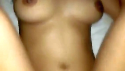 Home Sex Of Mature Indian Wife With Hubby’s Friend