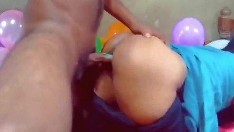 Neha Ke Devar Ne Janmdin Par Lund Par Cake Lagakar Chusaya